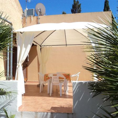 דירות אלגהרו Residenza Agrituristica Santa Lucia Con Piscina מראה חיצוני תמונה