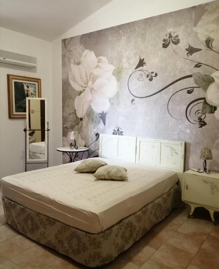 דירות אלגהרו Residenza Agrituristica Santa Lucia Con Piscina מראה חיצוני תמונה