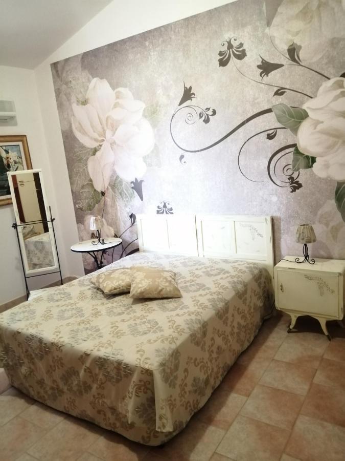 דירות אלגהרו Residenza Agrituristica Santa Lucia Con Piscina מראה חיצוני תמונה